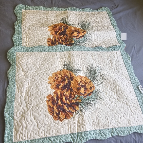 Quilted Pillowcase Shams‎ Pinecone Prairie Country Cabin NWT - Picture 2 of 6